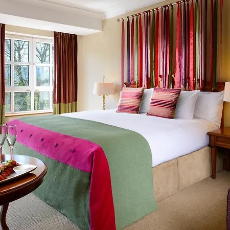 Killarney Plaza Hotel & Spa Exterior photo